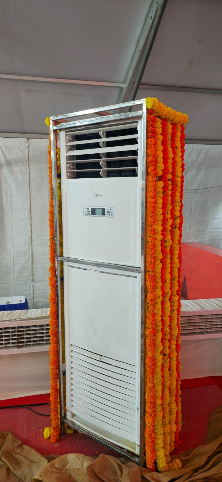 Air conditioner & Lightning