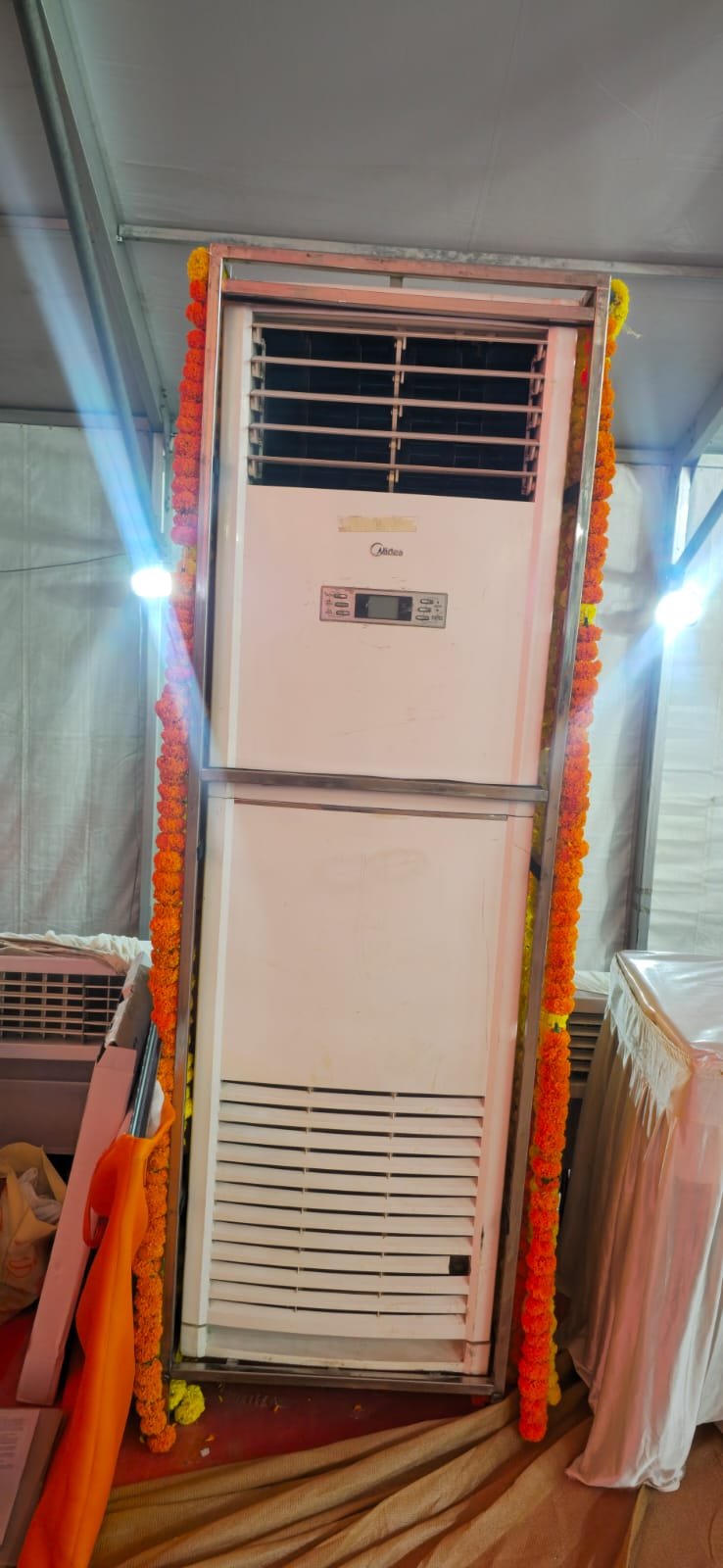 Air conditioner & Lightning